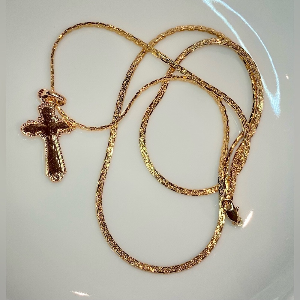 Gold plated 18k Cross Pendant Necklace 26” - Picture 7 of 17